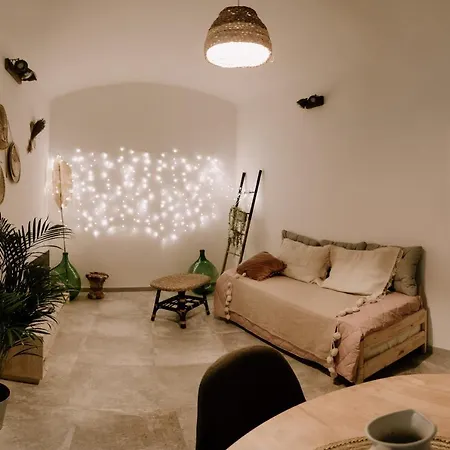 Casamia Guest house