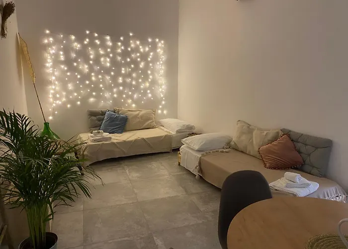 Casamia كاستلانيتا